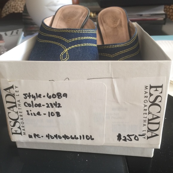 ESCADA DENIM HEELS - Picture 7 of 9